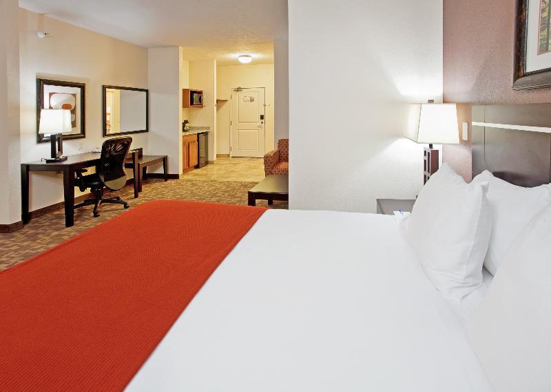 Holiday Inn Express Hotel And Suites Lincoln Airport By Ihg Exterior foto